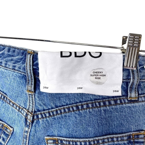 Urban Outfitters BDG Cheeky High Rise Shorts - Picture 7 of 11